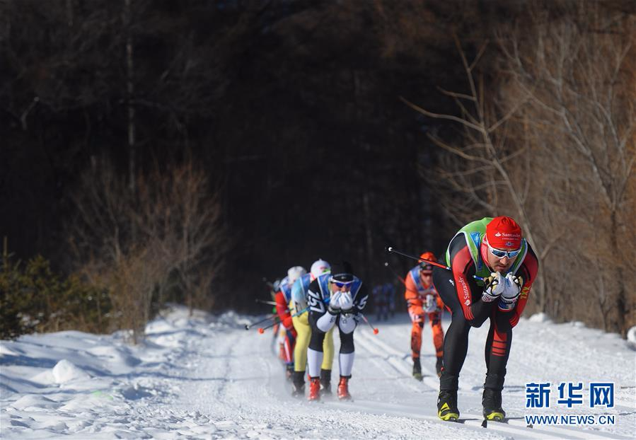 （体育）（1）越野滑雪——国际雪联男子50公里积分赛：挪威选手安德烈亚斯夺冠