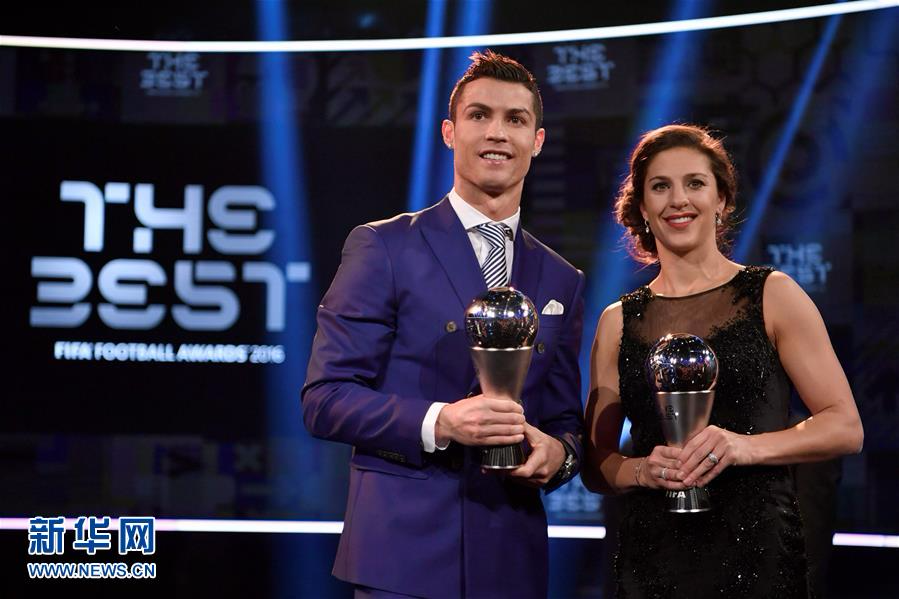 （体育）（1）足球——国际足联颁奖典礼在苏黎世举行