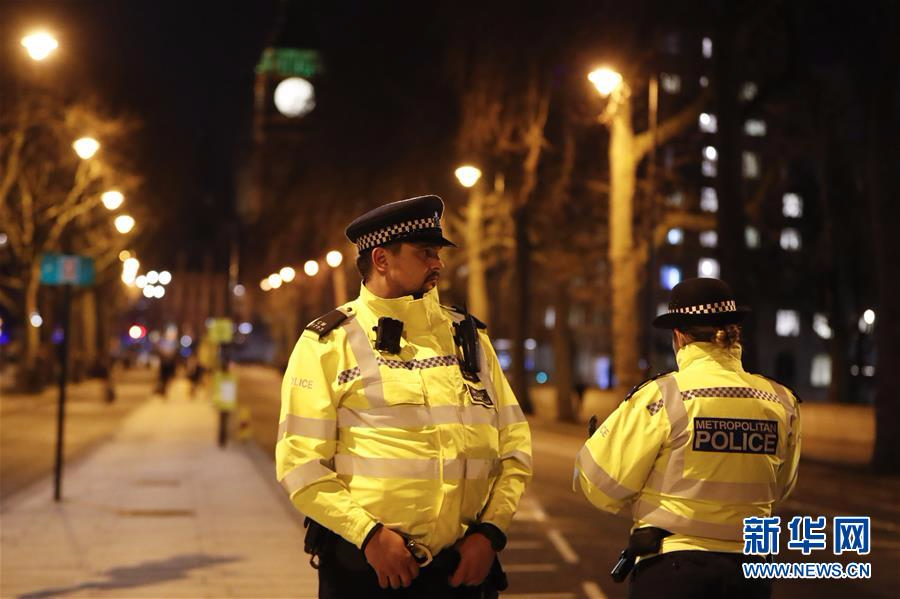 （国际）（1）英国议会大厦附近发生恐怖袭击事件致5人死亡