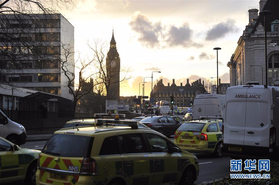 （国际）（4）英国议会大厦附近发生恐怖袭击事件致5人死亡