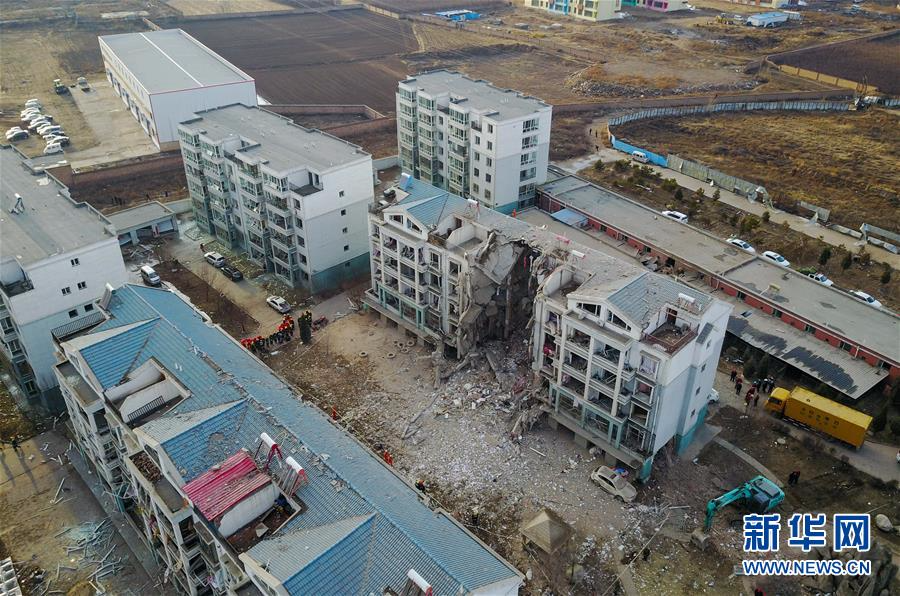 （新华视点）（1）内蒙古包头市土右旗居民楼天然气管道爆炸已致3人死亡