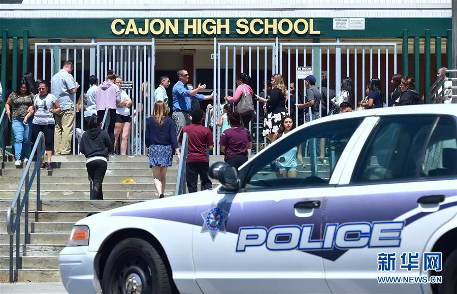 （外代一线）（9）美国加州小学发生枪击事件