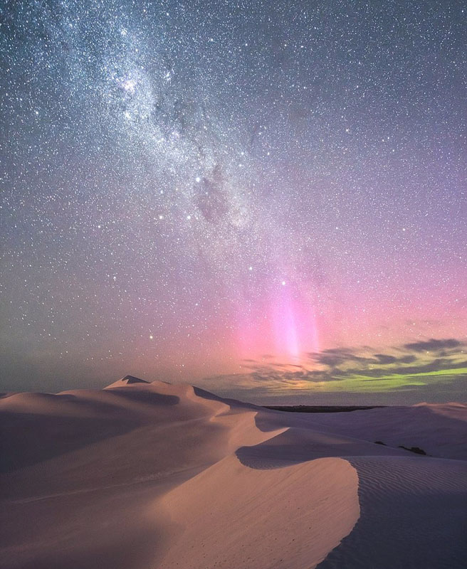 摄影师透过澳大利亚地图形状洞穴捕获南极光【2】