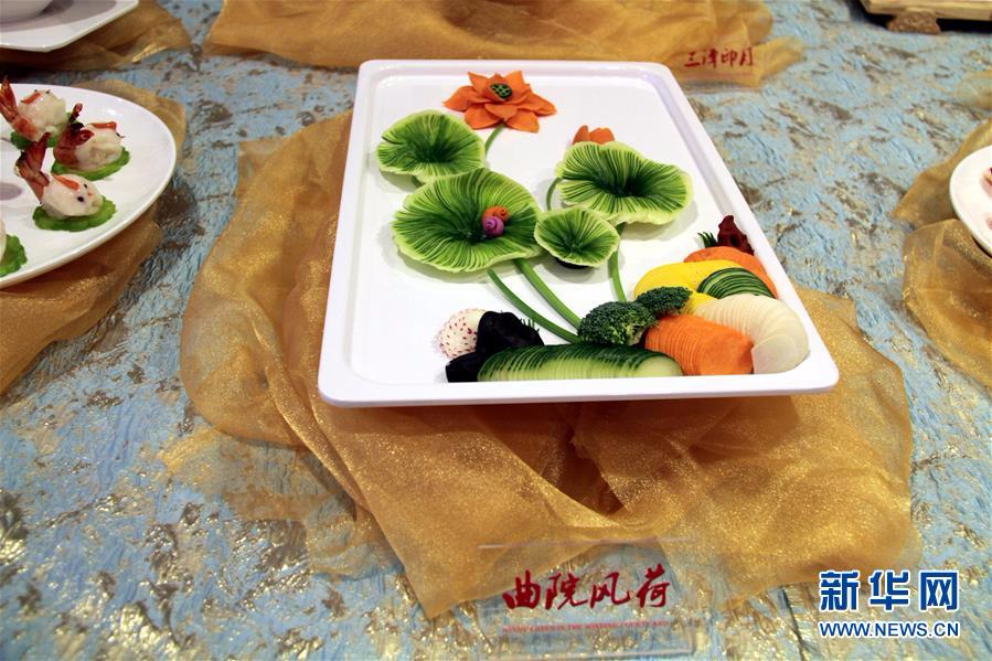 （国际·图文互动）（3）当豆腐皮遇上三文鱼——中国杭州美食挪威行