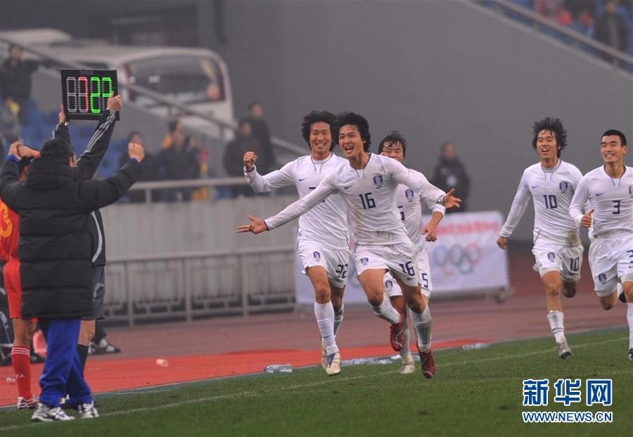 （体育·专题）（2）足球——中国男足的“黑色三分钟”