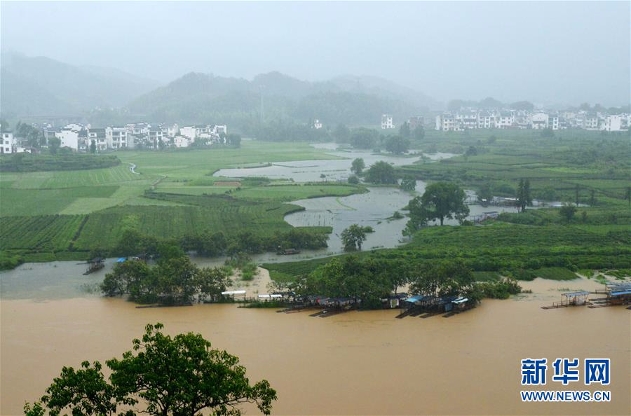 #（环境）（2）江西婺源受强降雨袭击