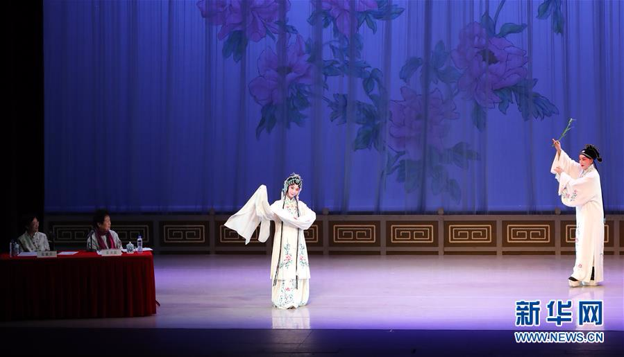 （文化）（1）苏州昆剧院在香港举行“昆曲之美”讲座及示范演出