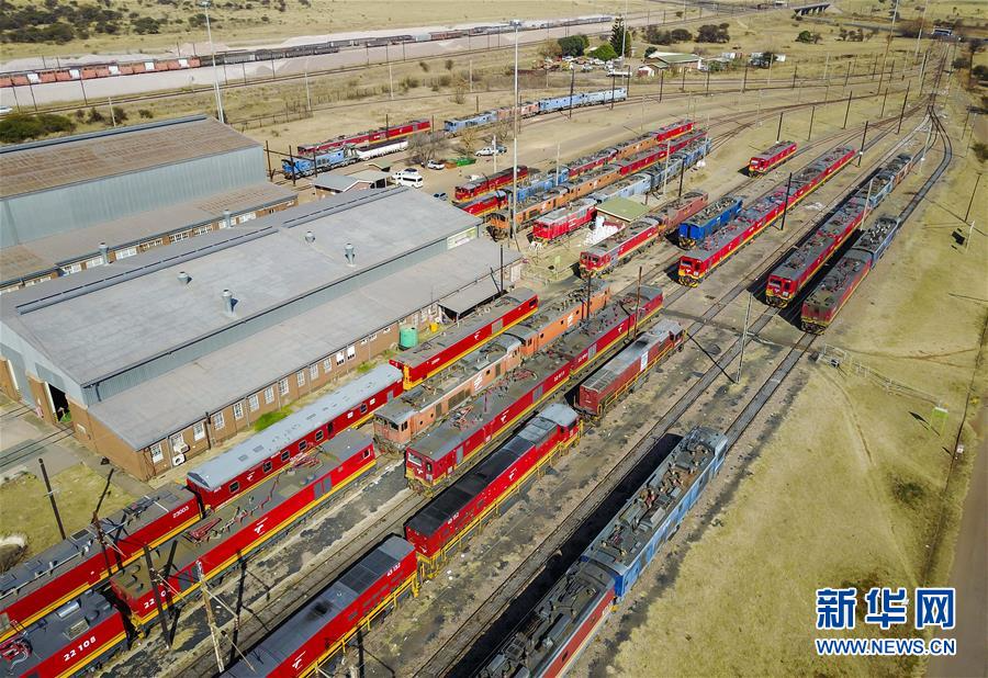 （国际·厦门会晤）（15）金砖合作机制为轨 中国机车开到南非