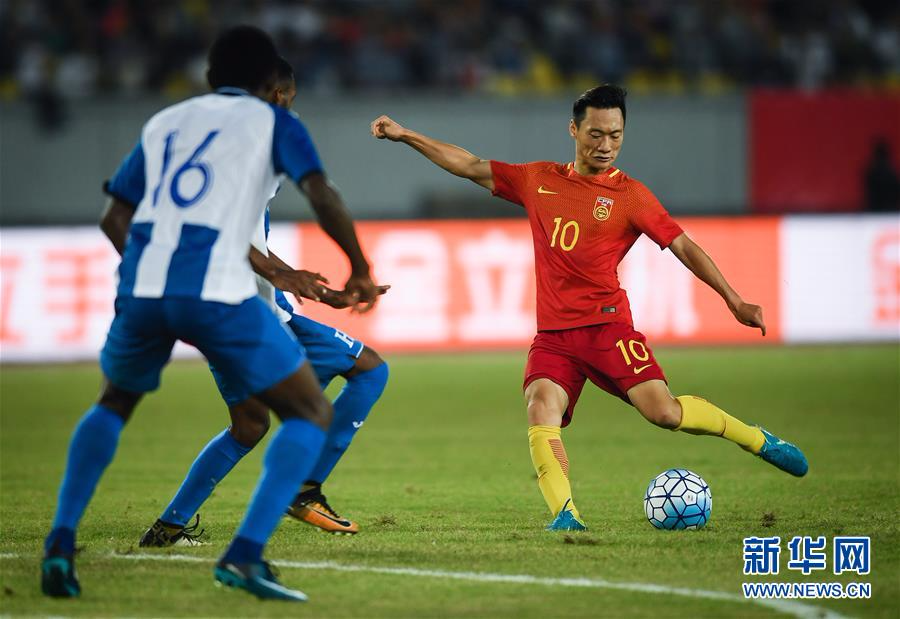 （体育）（10）足球——国际足球赛：中国战平洪都拉斯
