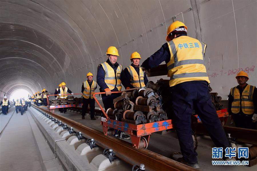 （经济）（2）京沈高铁建设稳步推进