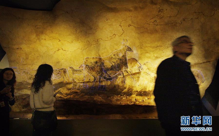 （文化）（3）法国拉斯科洞穴壁画复原展在沪开幕