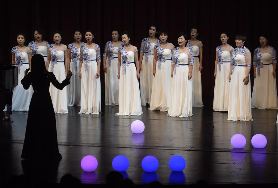 （文化）（3）“我爱北京——市民新春联欢会”在国家大剧院举行