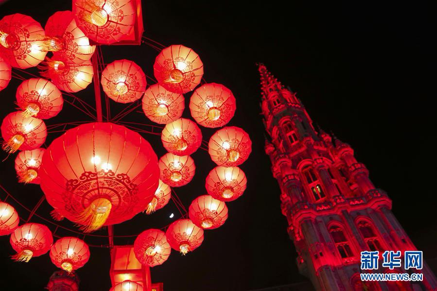 （国际）（2）中国元宵花灯点亮“欧洲心脏”