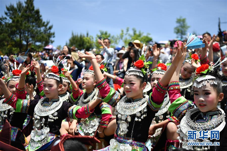 （文化）（5）中国侗族大戊梁歌会在湘举行