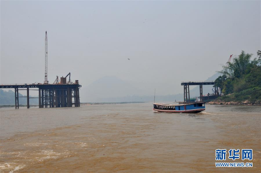 （国际）（3）建设中的中老铁路跨湄公河铁路桥
