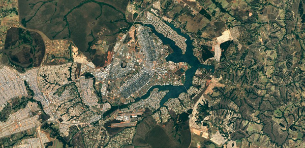 谷歌最新地图应用换代卫星 像素极高