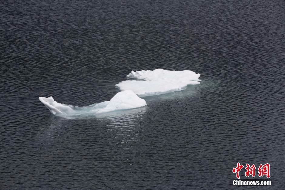 秘鲁冰川融化城市面临洪水威胁