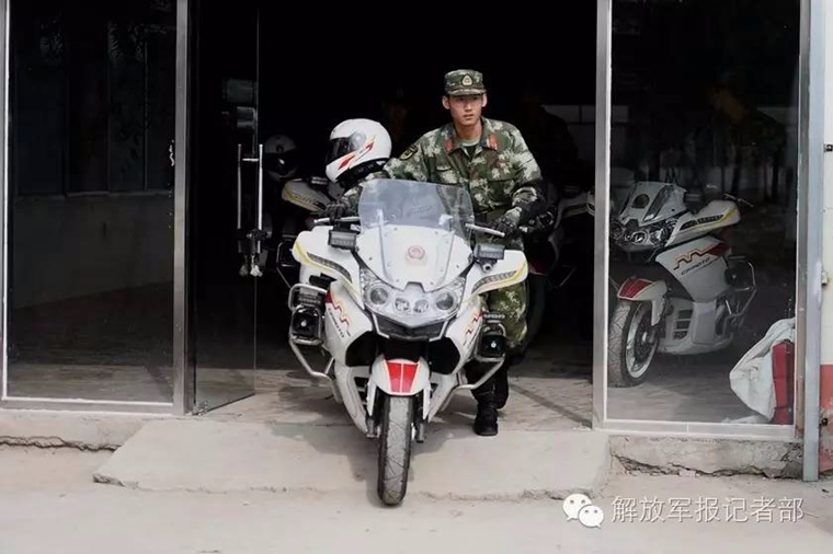 探访国宾护卫队:近距离感受风驰电掣之美