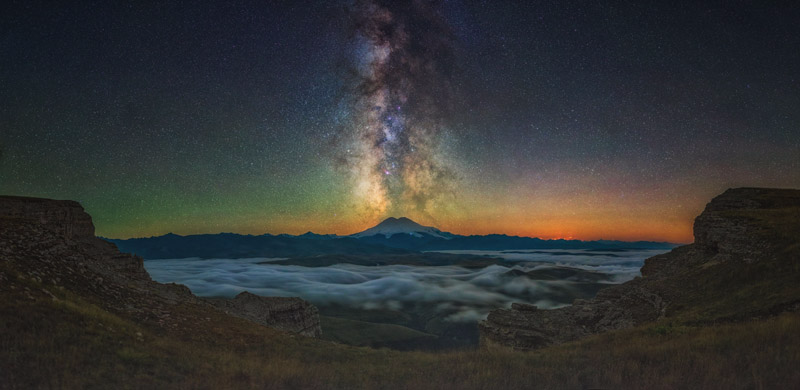 俄罗斯高山夜空星落九天 绝美梦中之景