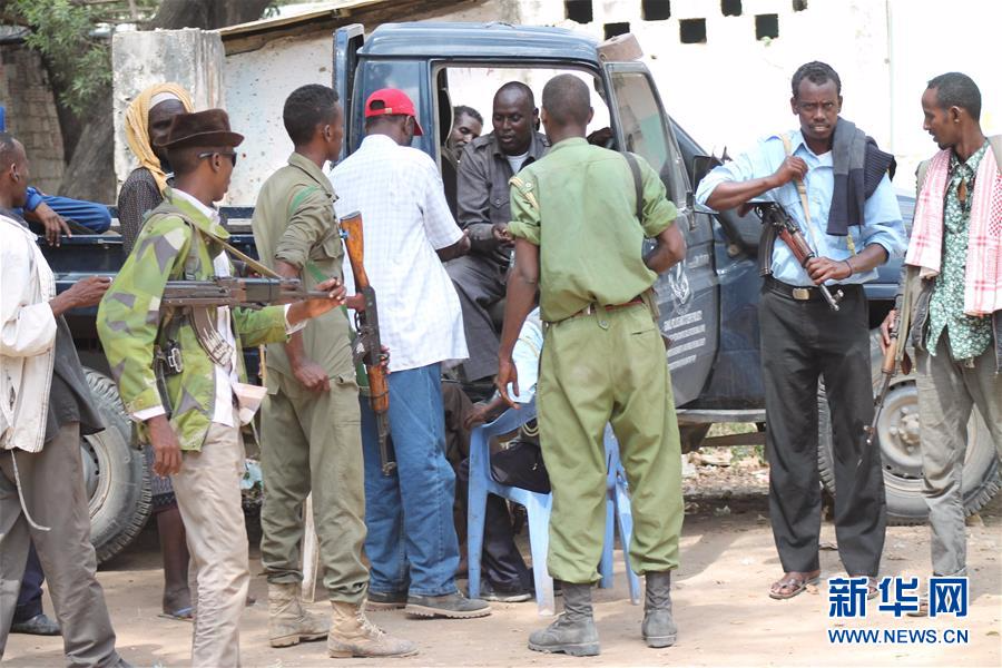 索马里一警察局遭袭至少11人死亡
