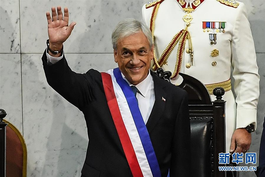 智利现任总统图片
